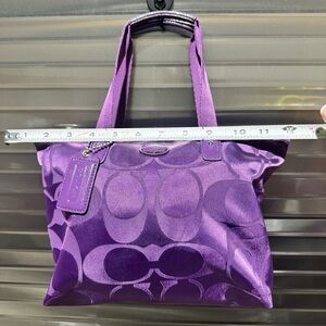 Coach Signature Getaway Handbag